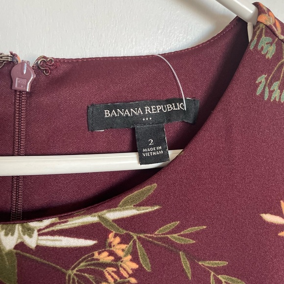 Banana Republic Floral Bell Sleeve Zip Dress - Size 2 - Picture 6 of 13